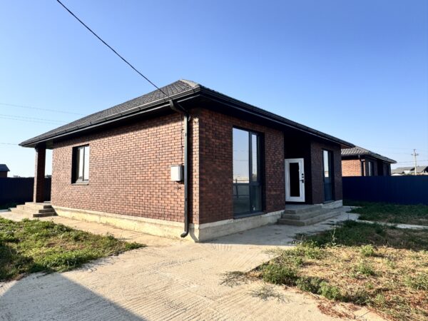 Адыгея, Старобжегокай, новый дом 115 кв.м., 5 сот.
