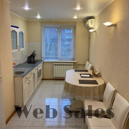 Краснодар, 2 ком. квартира, 54 кв.м., 3/12 эт.