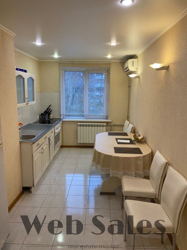 Краснодар, 2 ком. квартира, 54 кв.м., 3/12 эт.
